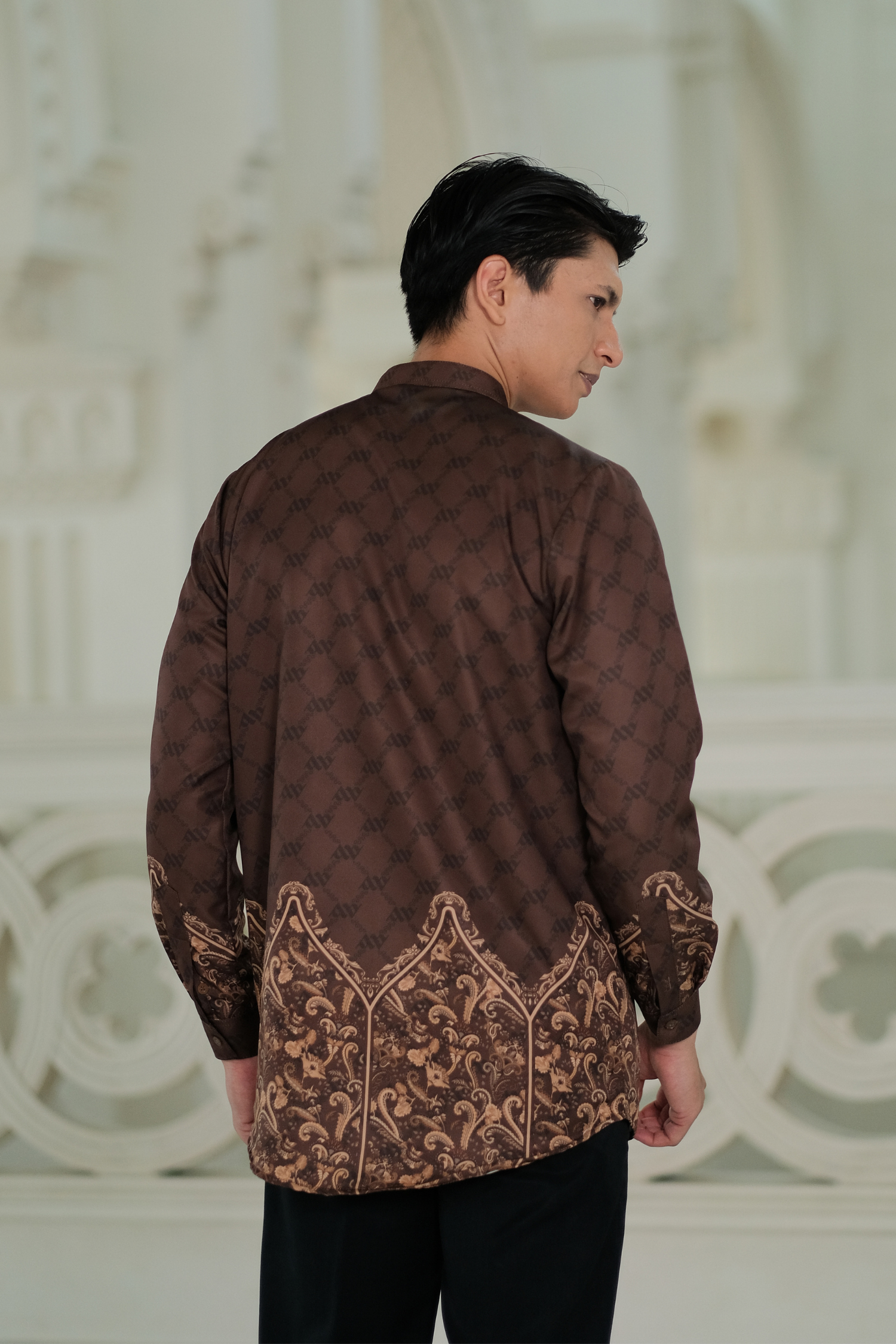 MAHEERA KOKO - MAHOGANY