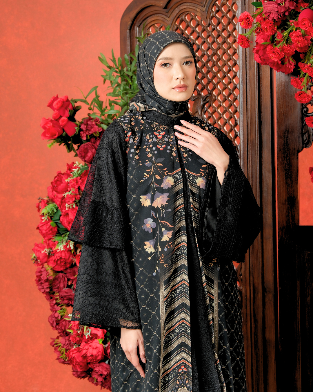 LAZEERA DRESS - BLACK