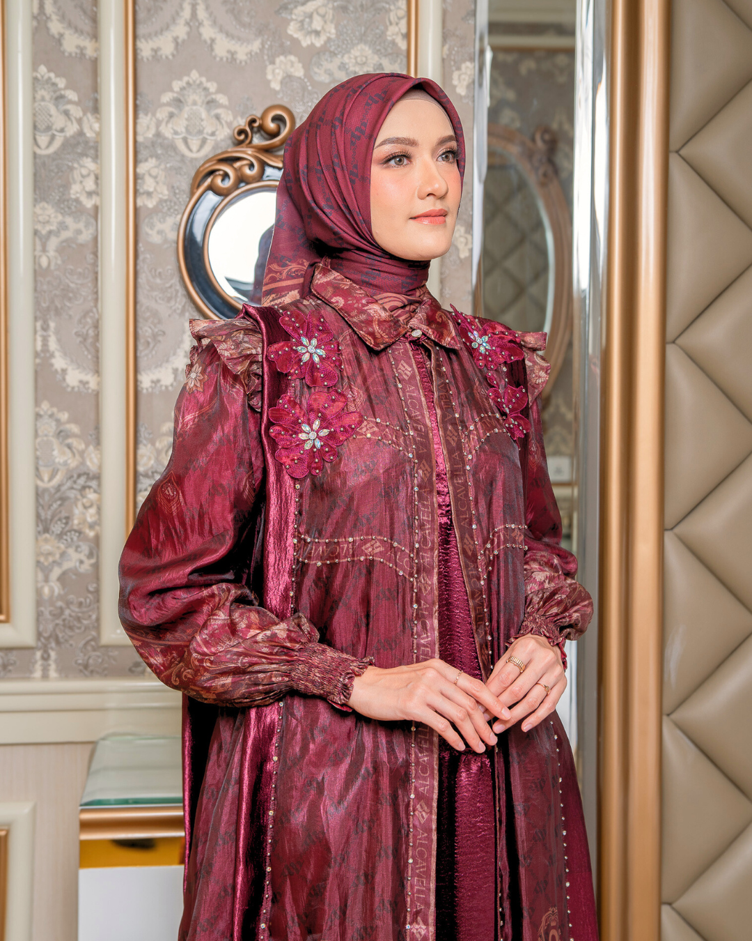 MAHEERA DRESS - MAROON