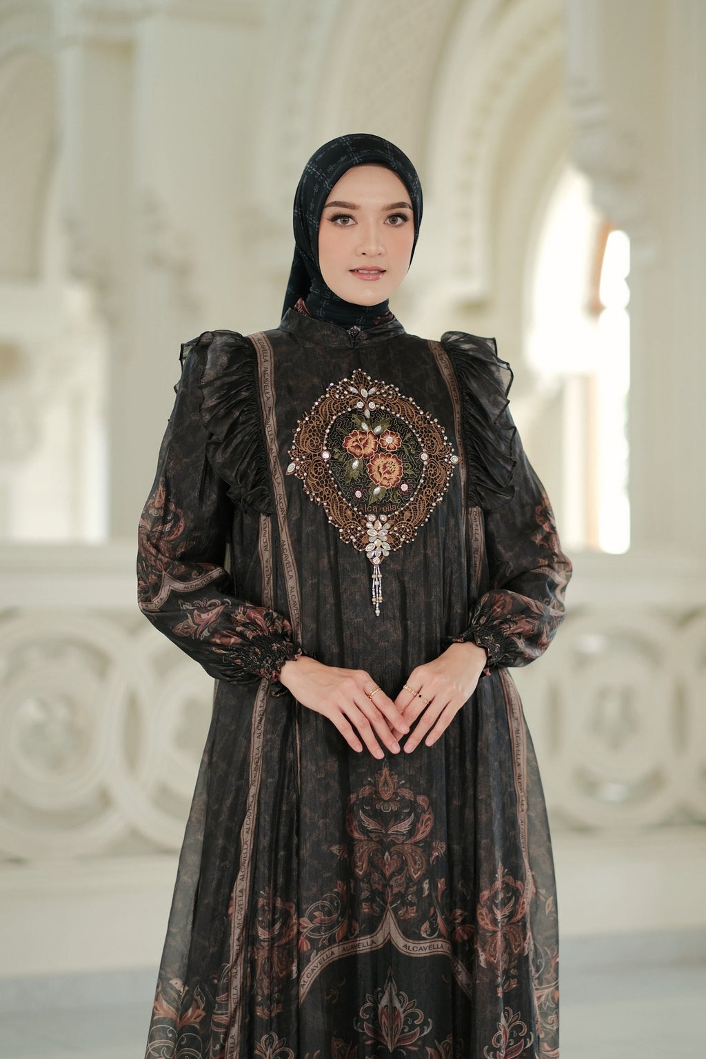 ELVARA DRESS - BLACK