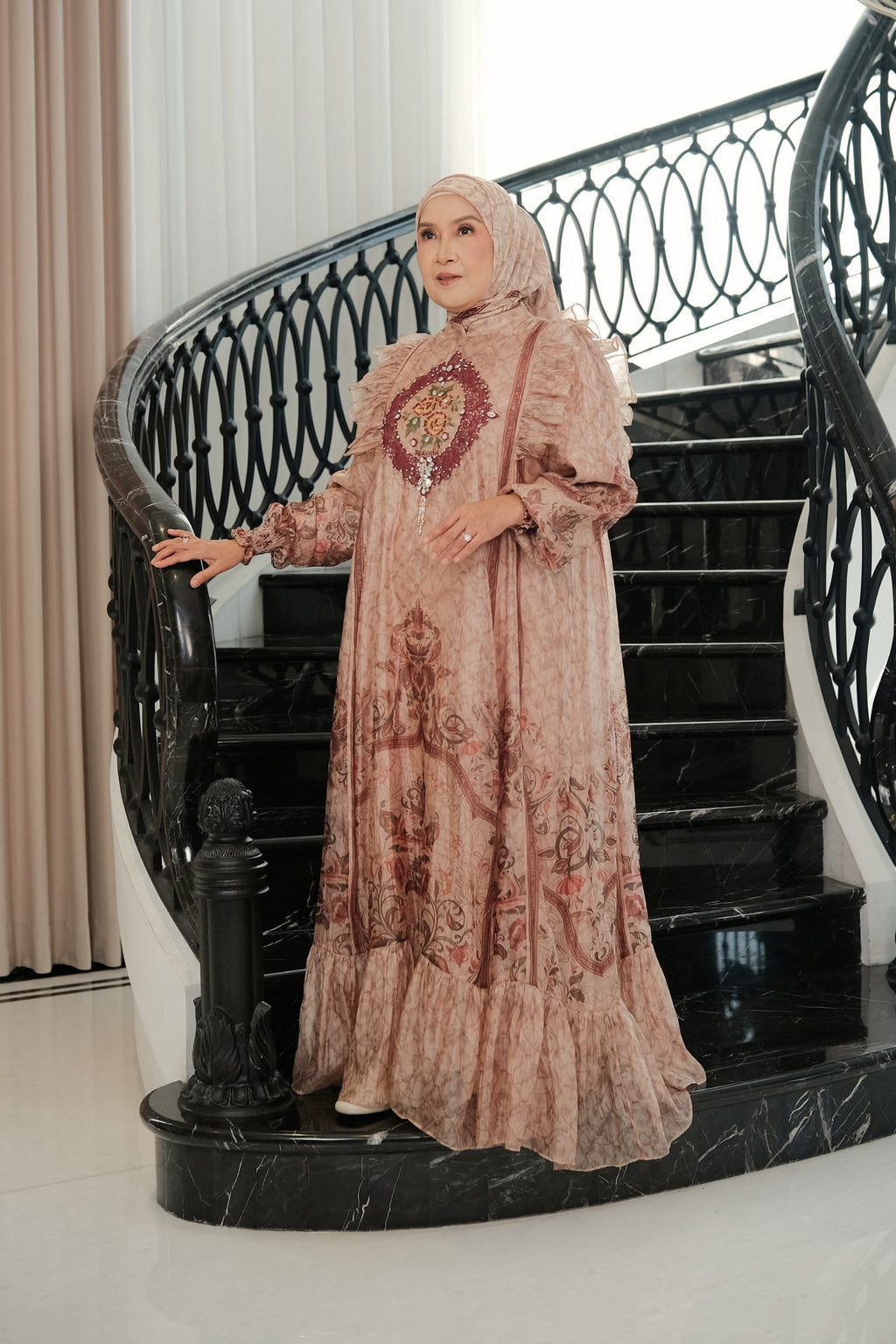 ELVARA DRESS - SOFT SAND